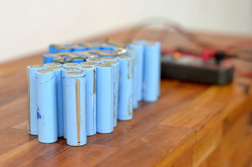 啤酒杯上造电池 美喷涂锂离子充电电池技术革新电池制造